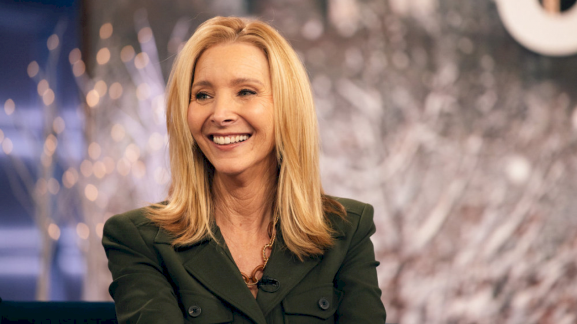 lisa-kudrow-on-tom-hanks’-movie-‘here’:-‘an-endorsement-for-ai’