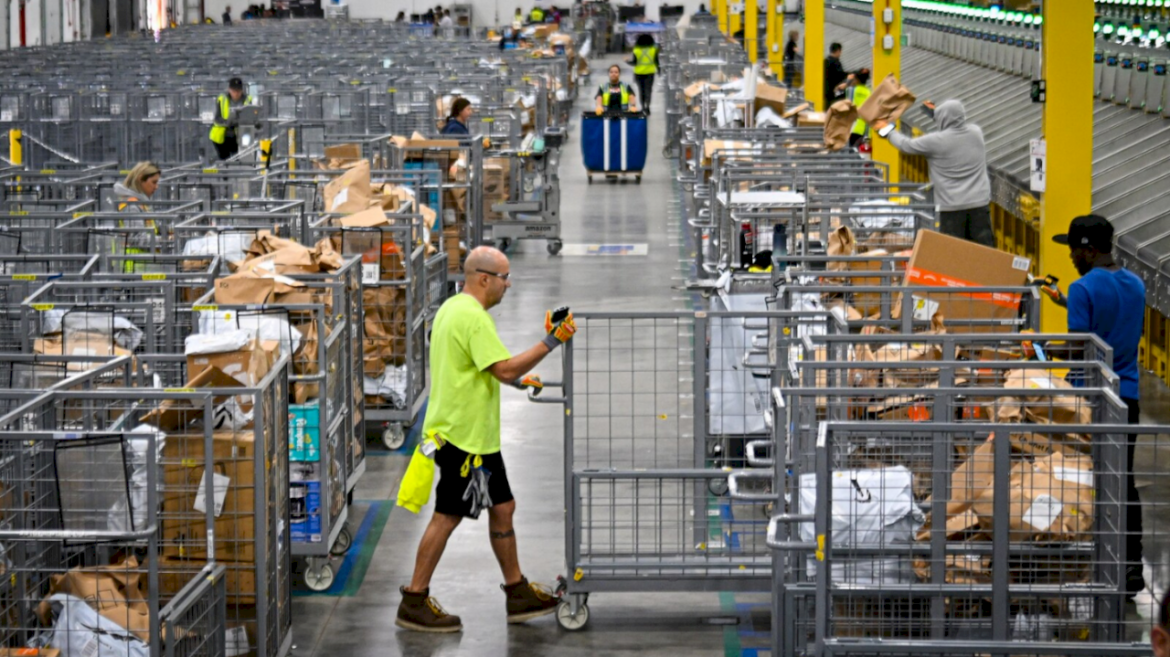 osha-reaches-largest-of-its-kind-settlement-with-amazon-over-hazardous-working-conditions