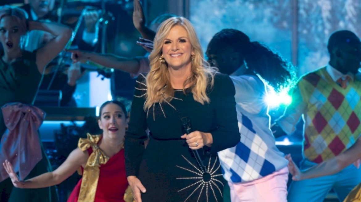 catch-trisha-yearwood-on-cbs’-‘national-christmas-tree-lighting-ceremony’