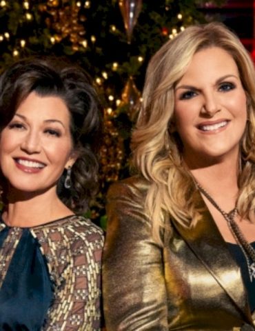 joy-to-the-world:-cma-country-christmas-reairing-sunday