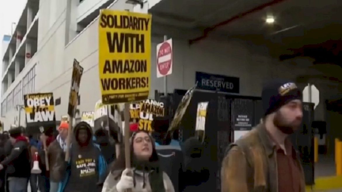 is-the-teamsters-protest-at-amazon-disrupting-holiday-deliveries?