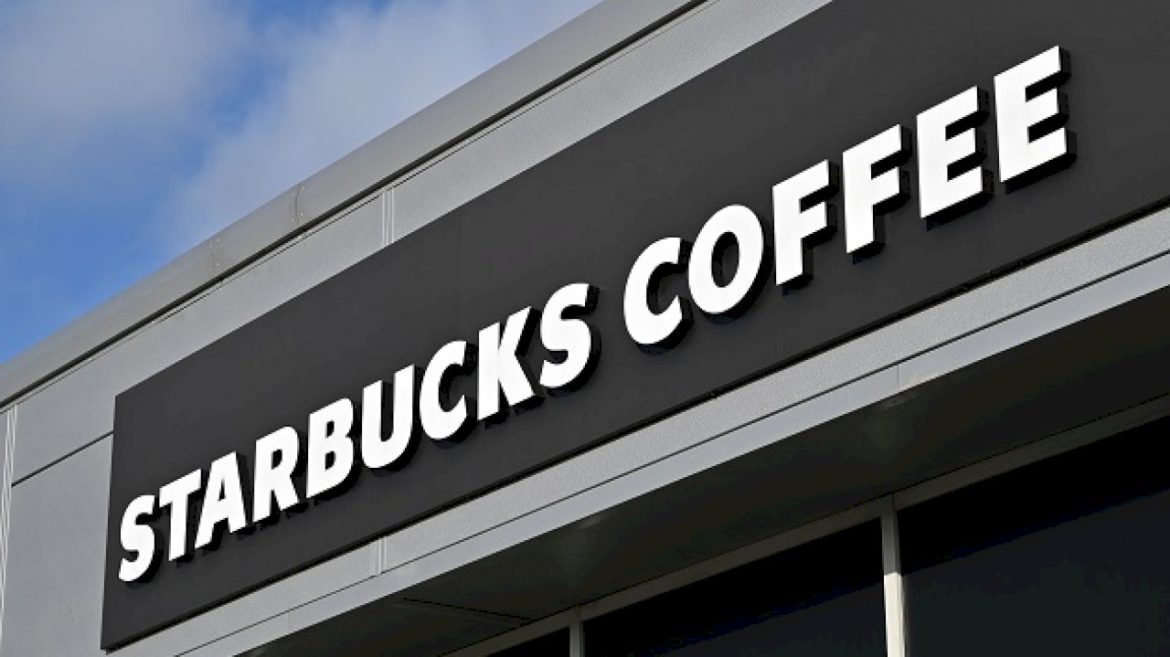 starbucks-strike-expands-to-300-stores-on-christmas-eve