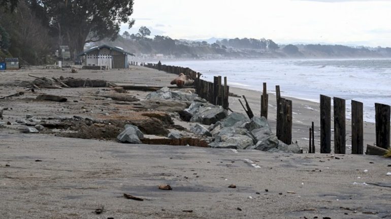 california-storm-turns-deadly-as-waves-wreak-havoc-in-coastal-communities