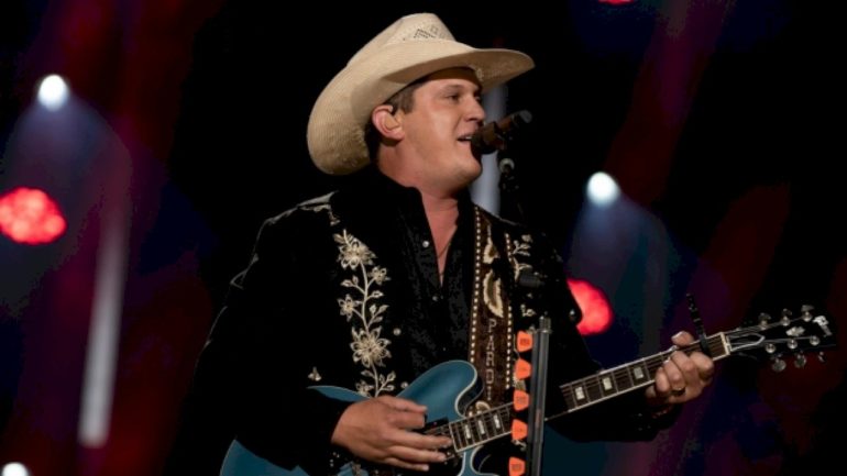 jon-pardi-shares-snippet-of-new-song-‘honkytonk-hollywood’