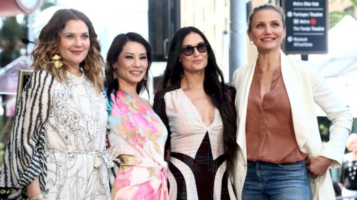 demi-moore-discusses-‘the-substance’-with-‘charlie’s-angels:-full-throttle’-co-stars