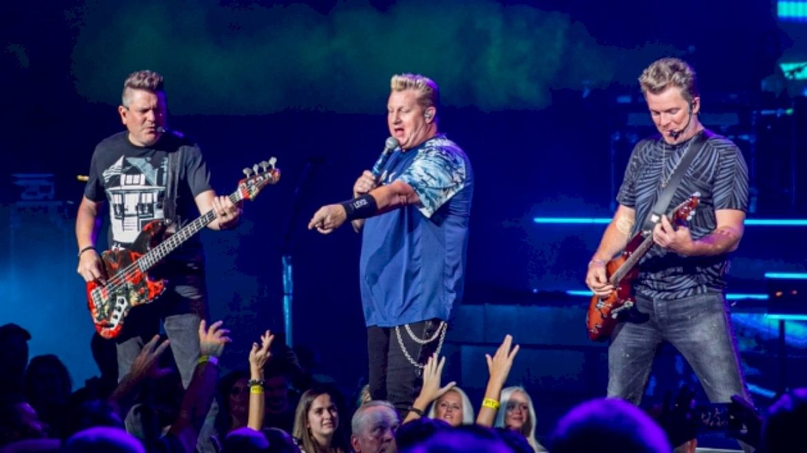 surprise:-rascal-flatts-+-jonas-brothers-are-dropping-a-collab