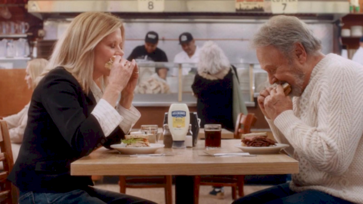 billy-crystal,-meg-ryan-star-in-hilarious-super-bowl-ad-with-nod-to-their-iconic-film