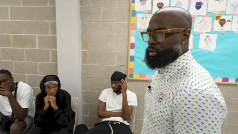 former-rapper-turned-advocate-uses-his-prison-experience-to-help-teens-avoid-life-of-crime