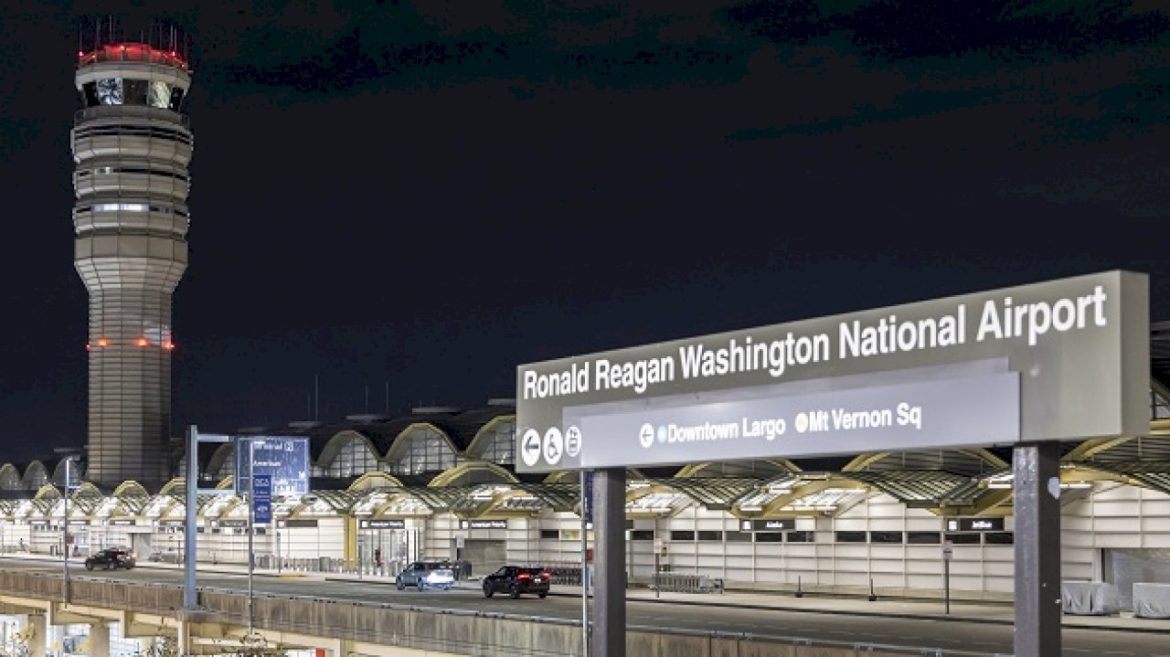 pilots-warned-of-safety-concerns-at-reagan-national-airport-for-decades