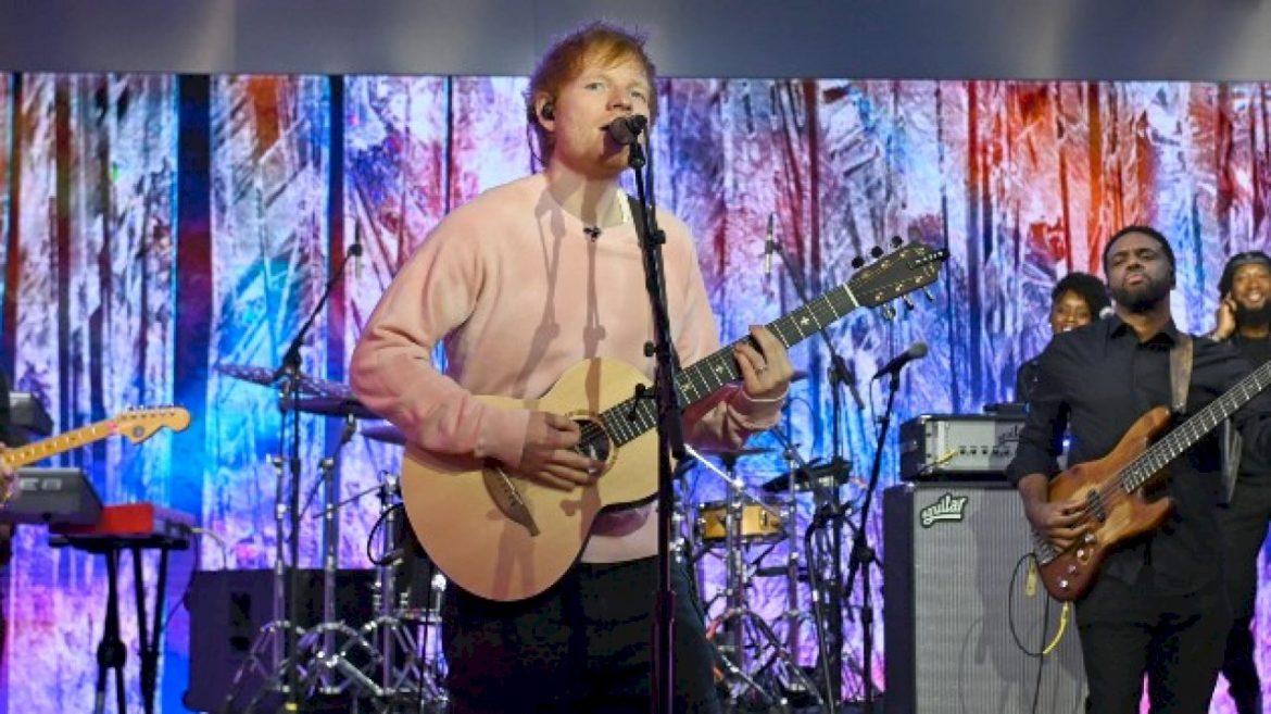 ed-sheeran’s-street-performance-shut-down-by-police-in-india