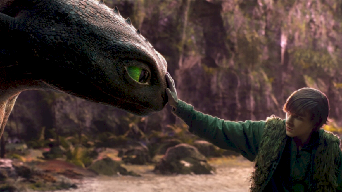 ‘how-to-train-your-dragon’-live-action-remake-gets-trailer-featuring-unlikely-friendship