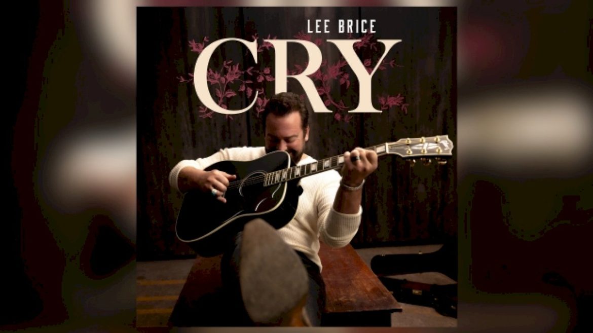 lee-brice-surprises-nashville-bar-patrons-with-pop-up-‘cry’