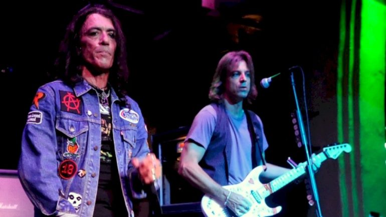 ratt’s-stephen-pearcy-and-warren-demartini-announce-second-reunion-show