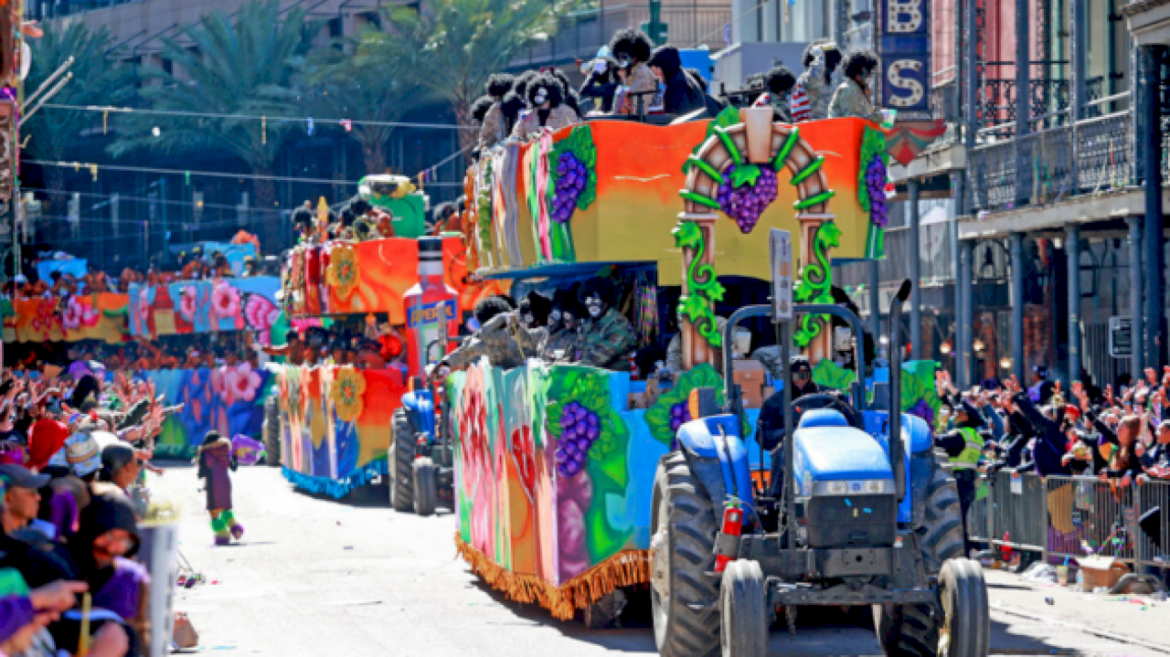 as-new-orleans’-mardi-gras-goes-into-full-swing,-security-boosted-to-historic-levels