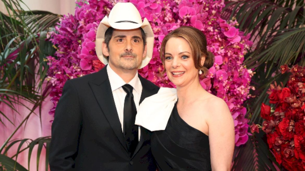 brad-paisley’s-dignity’s-on-the-line-with-upcoming-benefit