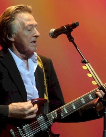 joey-molland,-last-surviving-original-member-of-badfinger,-dies-at-77