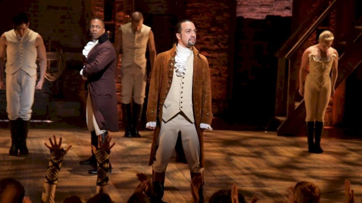 ‘hamilton’-cancels-kennedy-center-run,-citing-‘recent-purge’-by-trump-administration