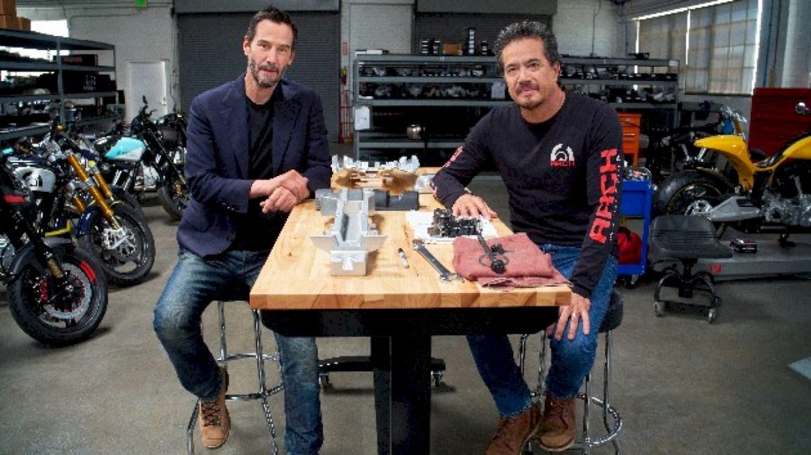 keanu-reeves-wants-his-new-roku-docuseries-‘visionaries’-to-make-you-go-‘woah’