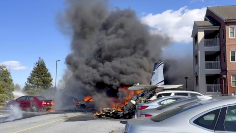 small-plane-crashes-with-5-aboard-in-pennsylvania