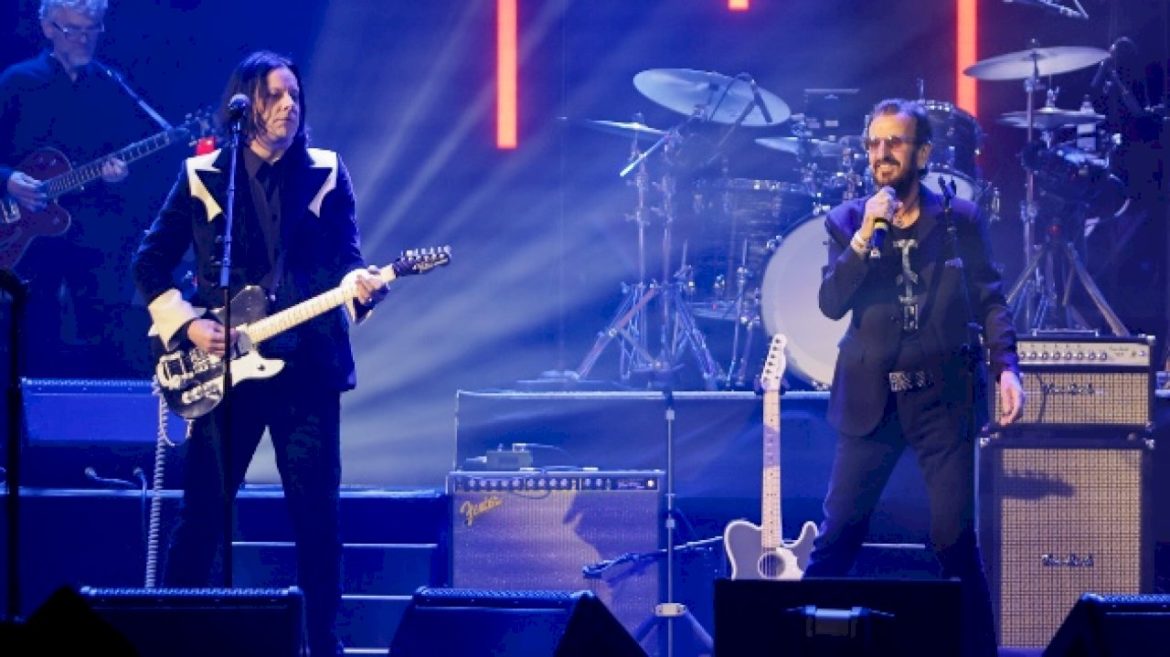 see-ringo-starr-&-jack-white-perform-‘matchbox’-from-upcoming-special,-‘ringo-&-friends-at-the-ryman’