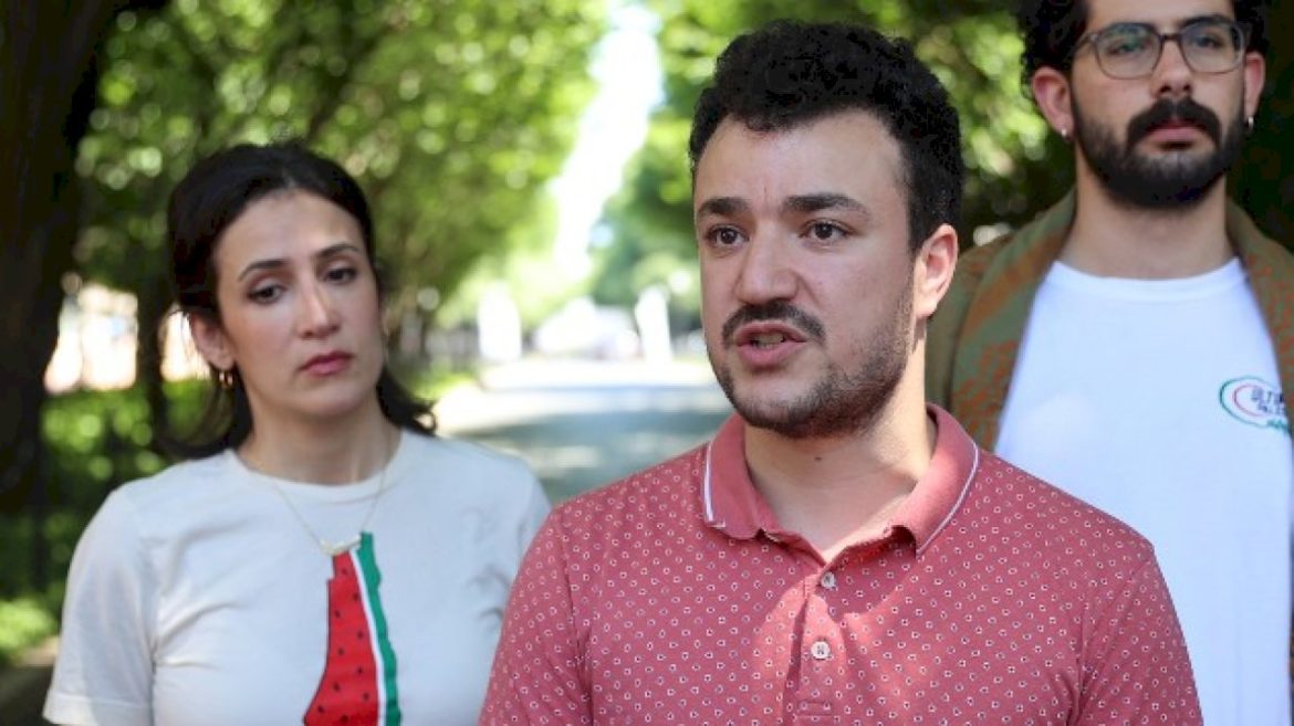 ice-did-not-have-warrant-when-agents-detained-mahmoud-khalil:-court-filing