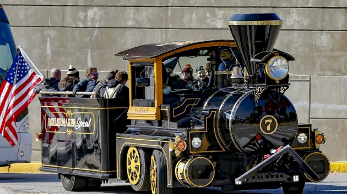 purdue-university’s-boilermaker-special-mascot-involved-in-deadly-collision