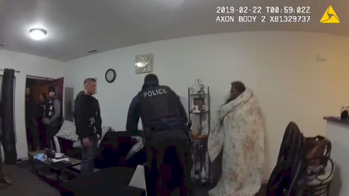 police-raided-the-wrong-house,-now-a-family-wants-the-supreme-court-to-let-them-sue