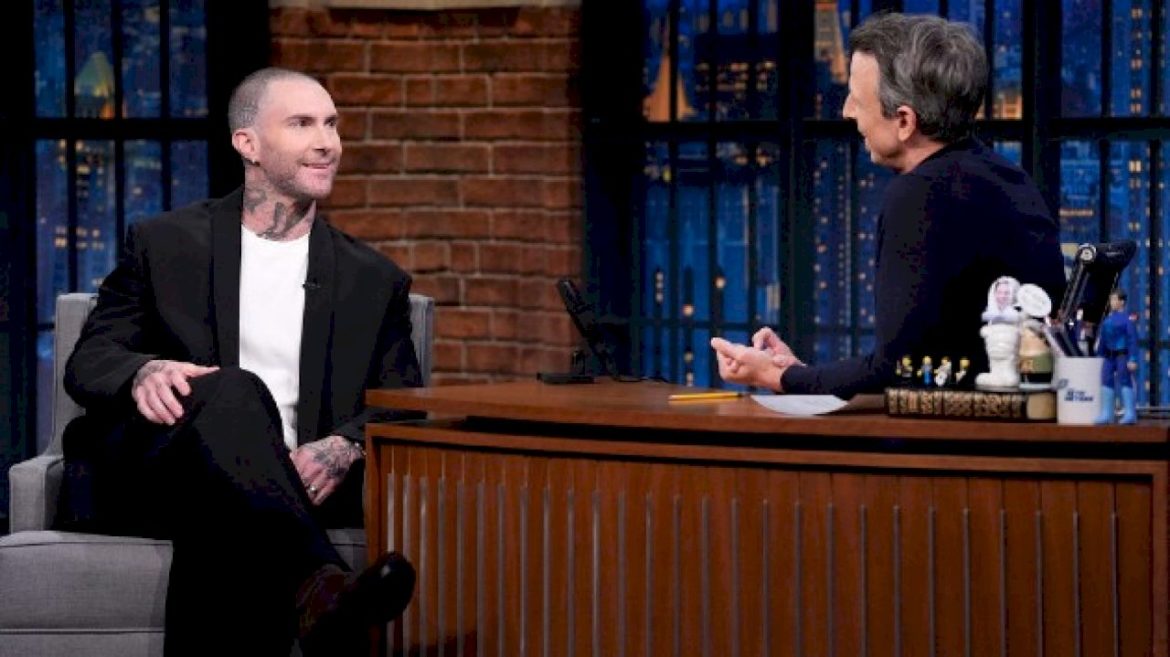 maroon-5’s-adam-levine-says-new-album-is-‘back-to-the-basics-of-how-we-started’