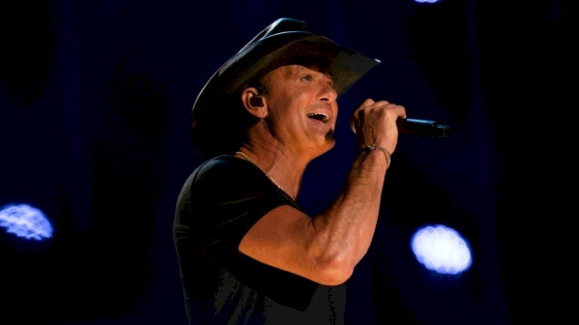 ‘i-love-us’:-tim-mcgraw-duets-with-barbra-streisand-on-‘partners’