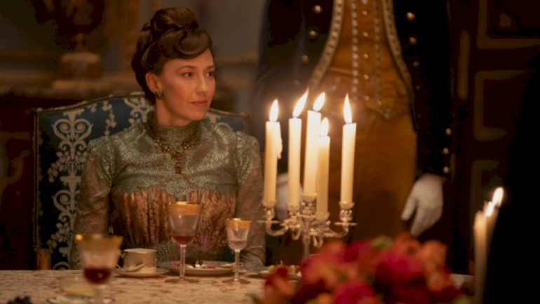 carrie-coon-stars-in-‘the-gilded-age’-season-3-trailer