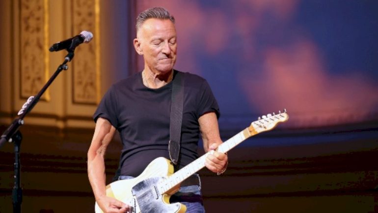 bruce-springsteen-on-how-he-really-feels-about-his-nickname,-the-boss