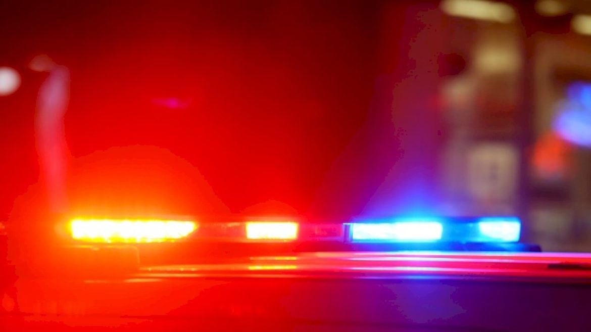 three-corrections-officers-stabbed-by-ms-13-gang-members-in-prison:-officials