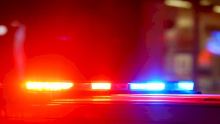 three-corrections-officers-stabbed-by-ms-13-gang-members-in-prison:-officials
