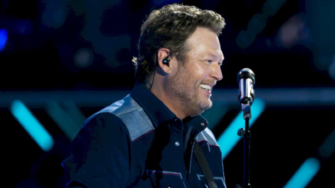 ‘texas’-becomes-blake-shelton’s-30th-#1