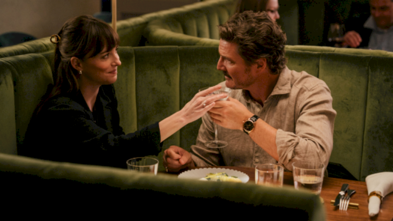 dakota-johnson-romances-pedro-pascal,-chris-evans-in-new-‘materialists’-trailer