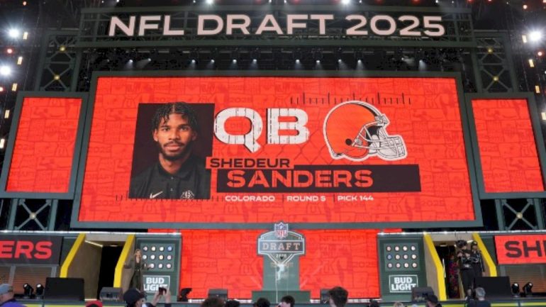 football-fan-alleges-discrimination,-collusion-in-nfl-draft-against-shedeur-sanders:-lawsuit