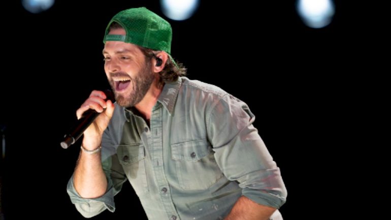 thomas-rhett-opens-the-floodgates-of-new-music-as-he-gets-ready-to-tour