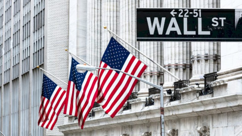 stocks-soar-as-us-and-china-agree-to-slash-tariffs