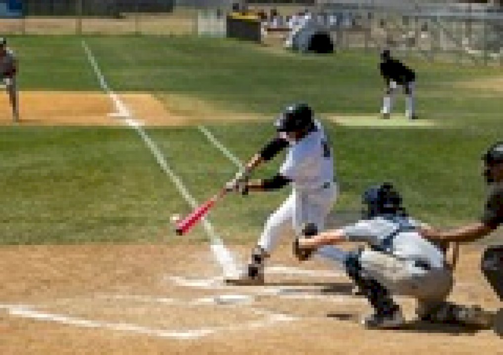 baseball-falls-just-short-in-series-vs-trinity