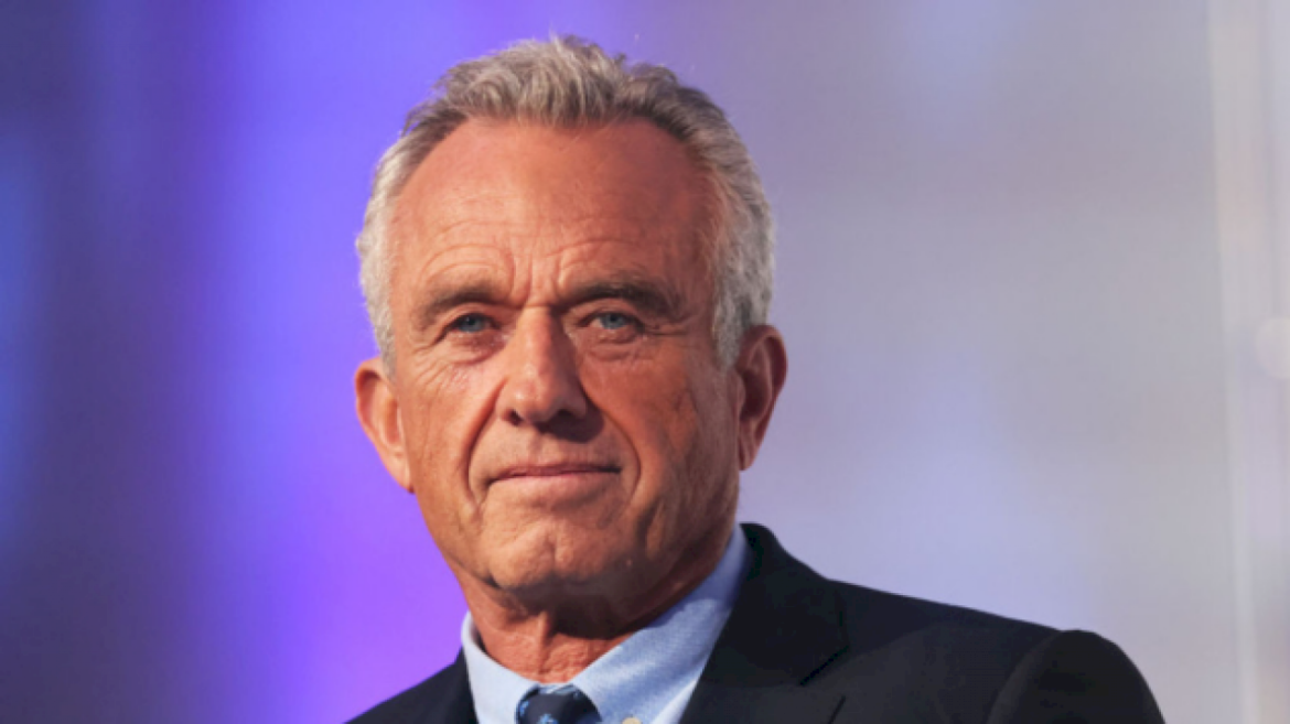 robert-f-kennedy-jr-submerges-in-creek-with-high-bacteria-levels,-including-e.-coli