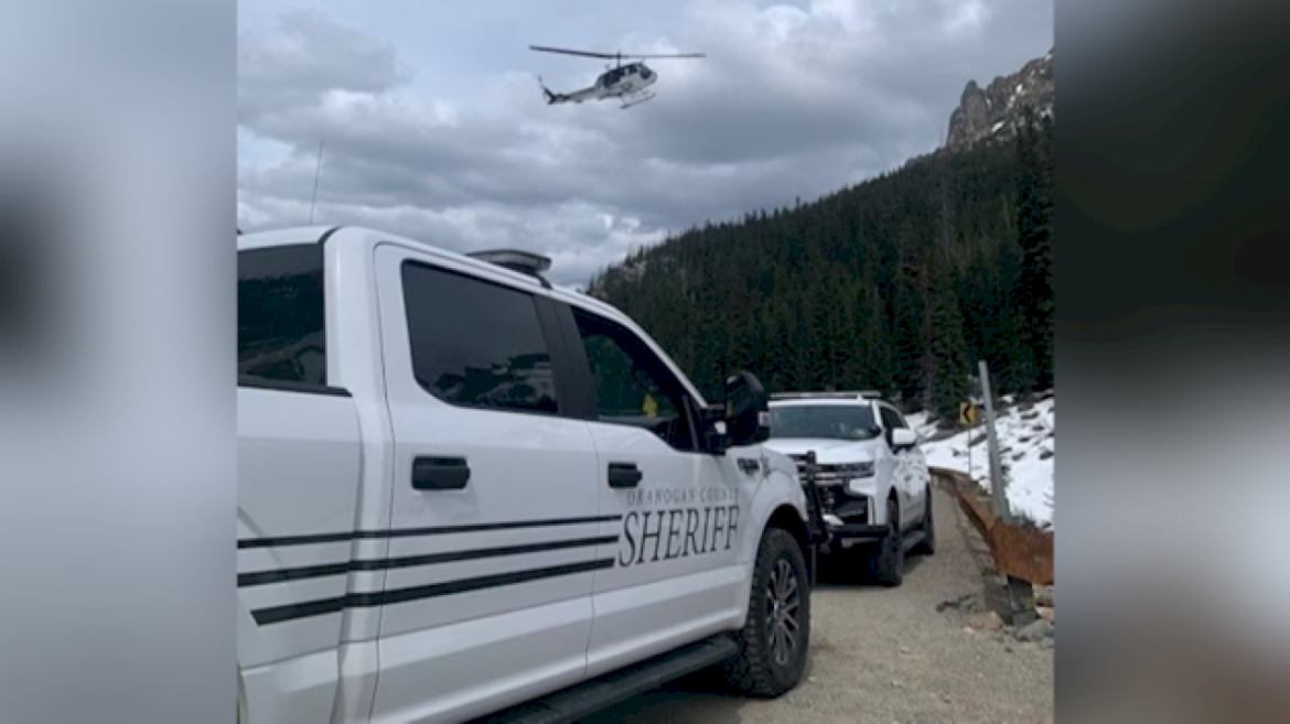 3-climbers-dead-after-falling-off-mountain-while-rappelling