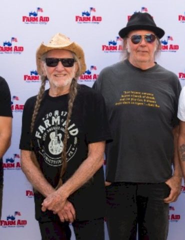 willie-nelson’s-ready-for-the-40th-anniversary-of-farm-aid
