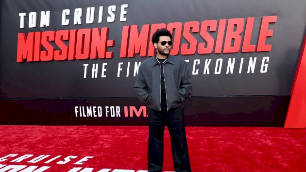 after-crediting-him-with-his-success,-the-weeknd-finally-meets-tom-cruise
