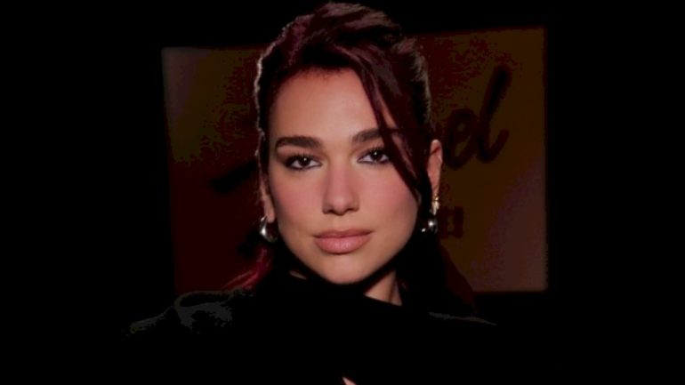 dua-lipa-named-most-played-artist-in-the-uk-for-2024