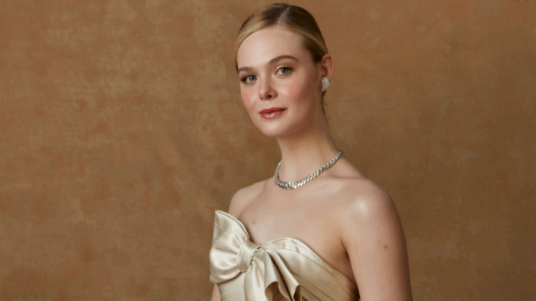 elle-fanning-cast-as-effie-trinket-in-‘the-hunger-games:-sunrise-on-the-reaping’