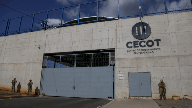 judge-orders-government-to-report-steps-it’s-taken-to-facilitate-venezuelan-man’s-return-to-us