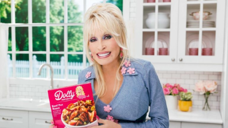 your-chance-to-make-lunch-or-dinner-plans-with-dolly-parton