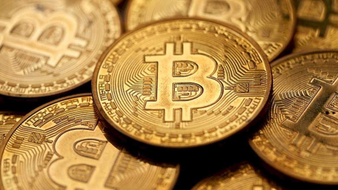 bitcoin-hits-a-record-high-here’s-why.