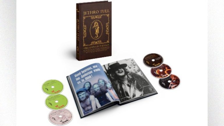 jethro-tull-to-release-expanded-five-cd-edition-of-‘living-in-the-past’