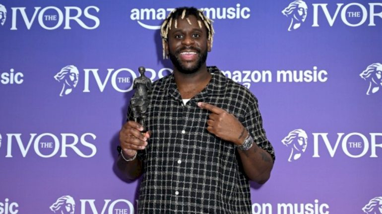myles-smith-wins,-ed-sheeran-honors-u2-at-the-ivors-2025